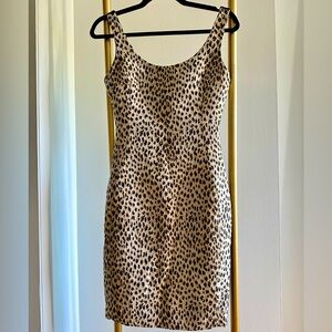 Diane von Furstenberg leopard print, stretchy, fitted dress size 2